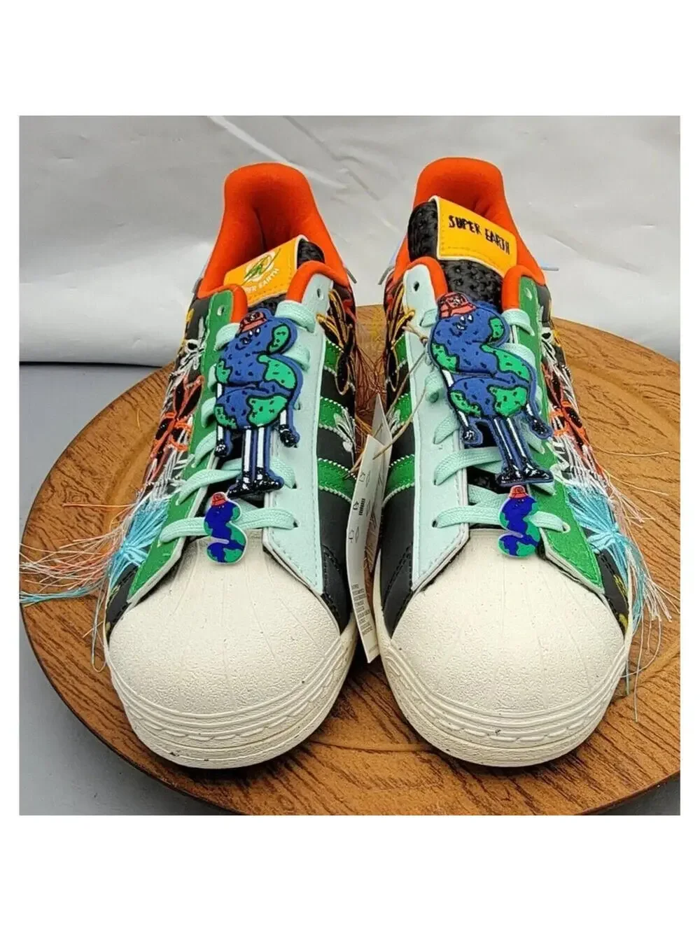 adidas experience unique